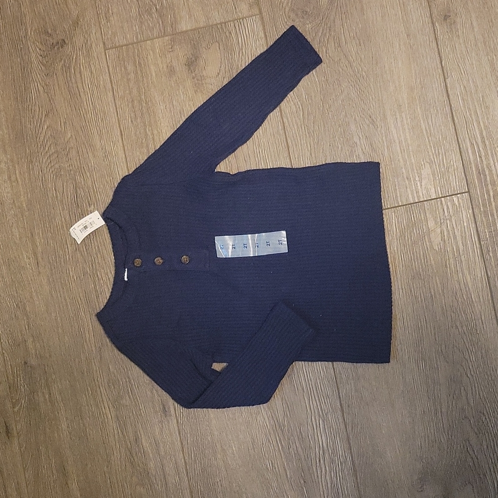 Old Navy thermal long sleeve with buttons